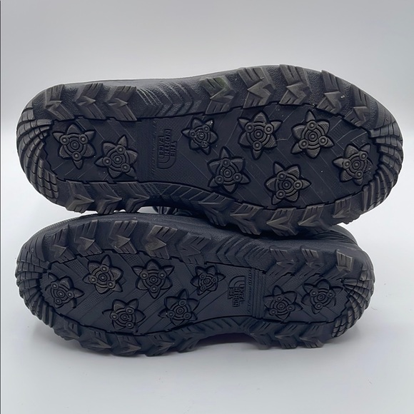 The North Face Gray Purple Winter Boots Waterproof Faux Fur Big Kid Size 5 Warm - Picture 12 of 16